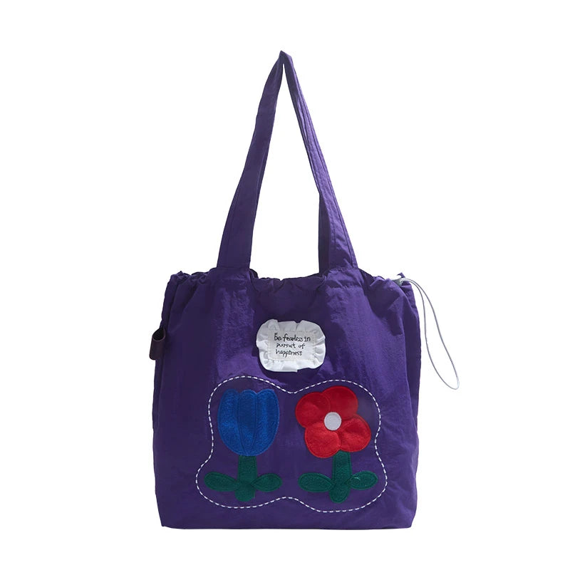 Embroidery flower tote bag