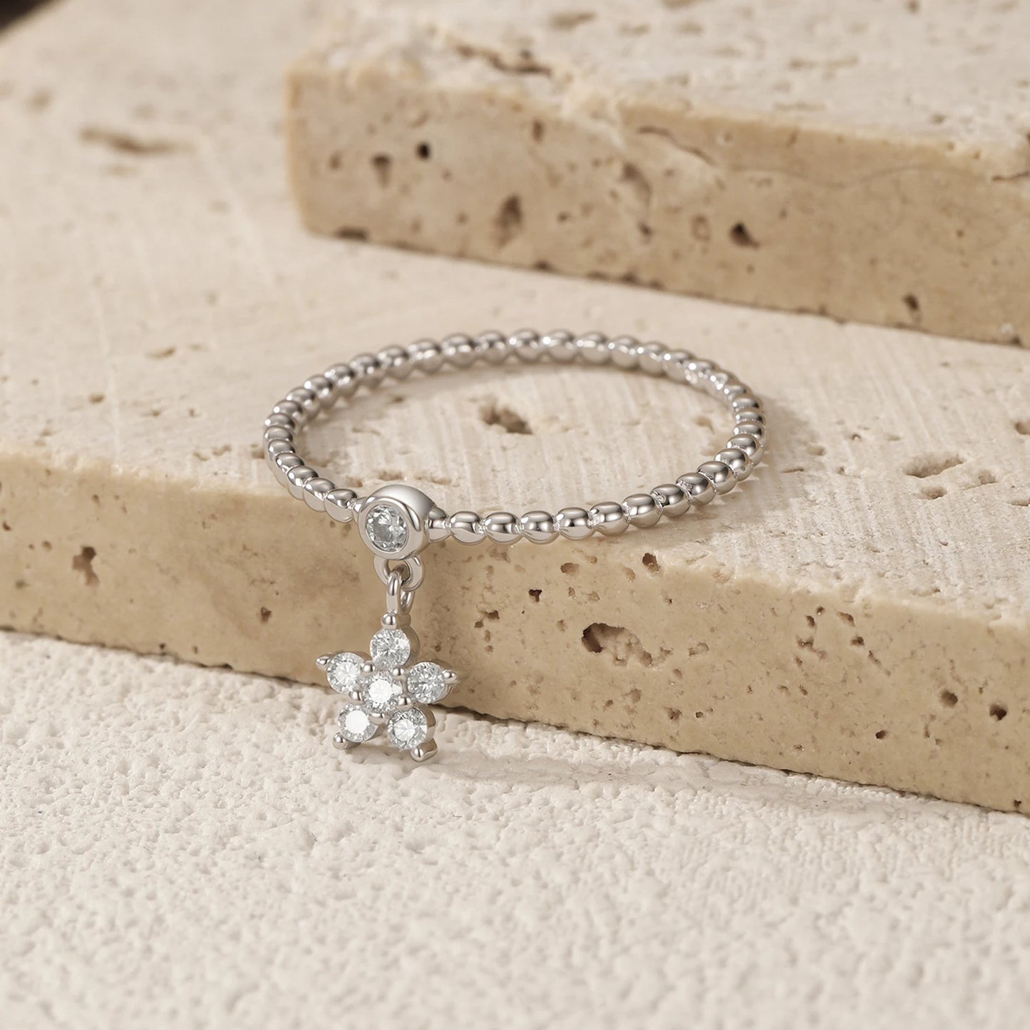 D Color Flowers Moissanite Rings 925 Sterling Silver Beads Shiny Stars Swing Pendant Ring For Women