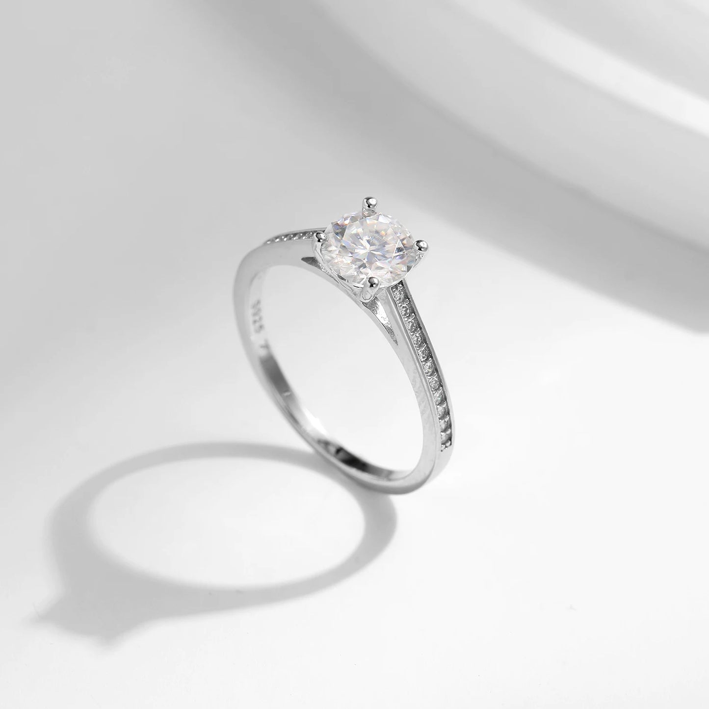 D Color Lab Diamond 1CT Moissanite Ring For Women