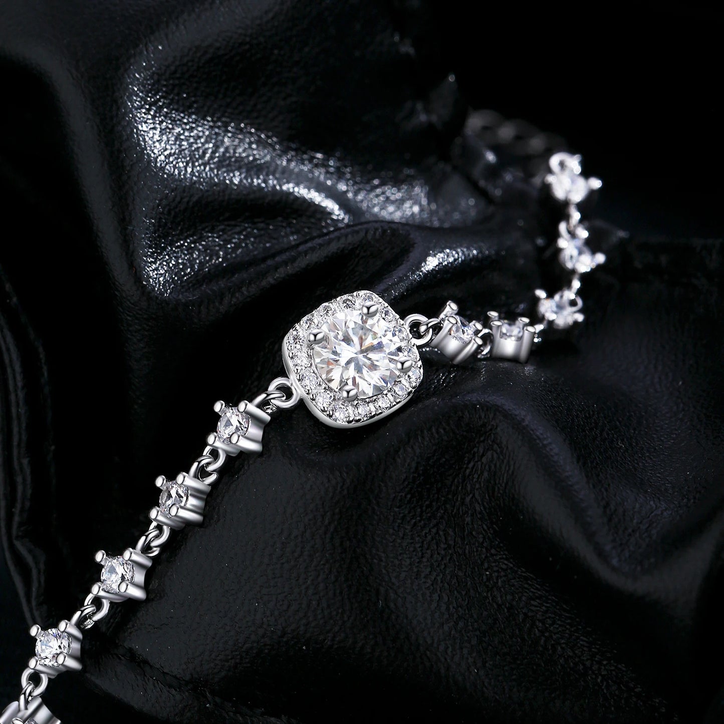 0.8CT D Color Moissanite Luxury Bracelet 925 Sterling Silver Bracelet For Women